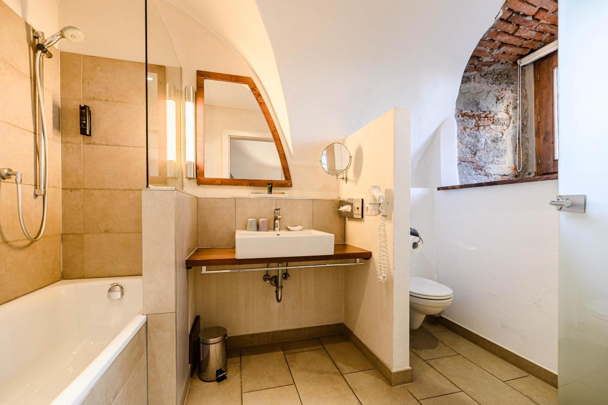 Hotel Schloss Muehldorf 4*
