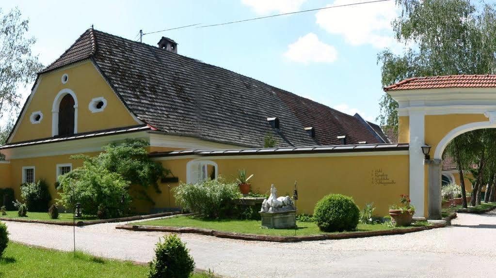 Hotel Schloss Muehldorf